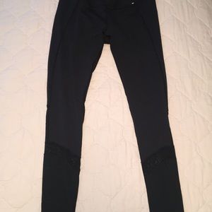 Black workout leggings